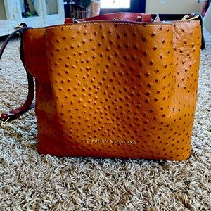 Dooney & Bourke Large Barlow purse